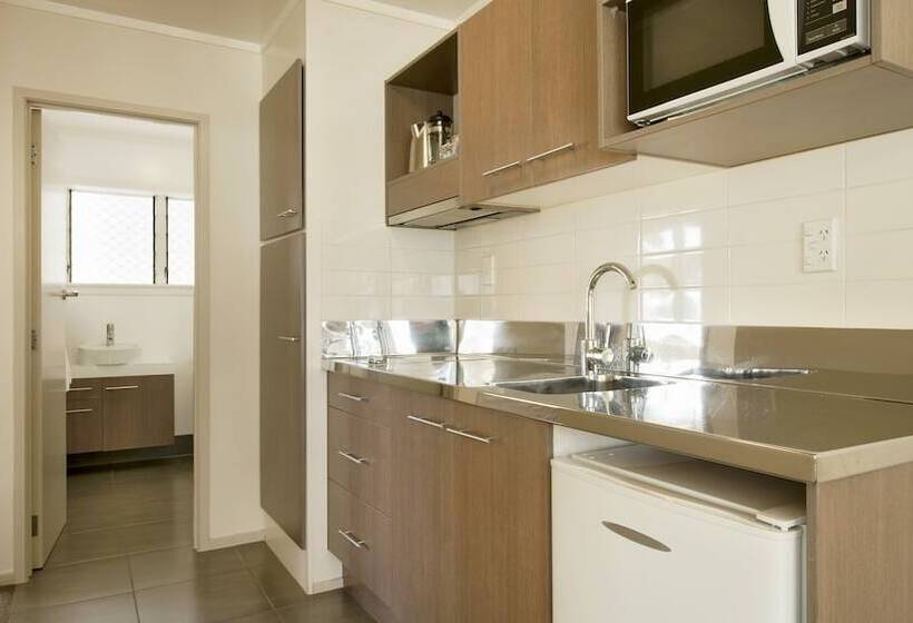 סוויטת 2 חדרי שינה, Hananui Lodge And Apartments