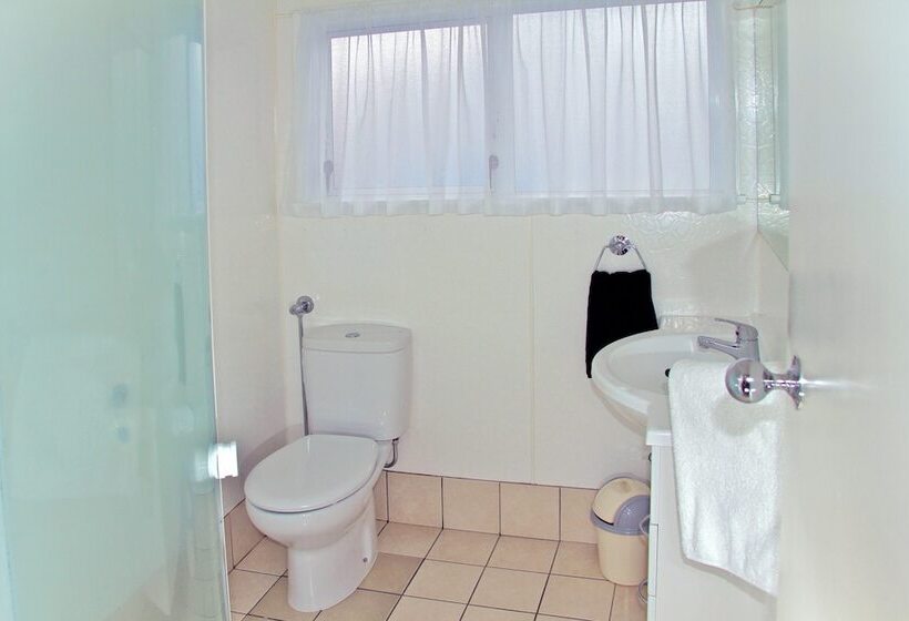 Апартаменты Внутренние 1 Спальня, Hananui Lodge And Apartments