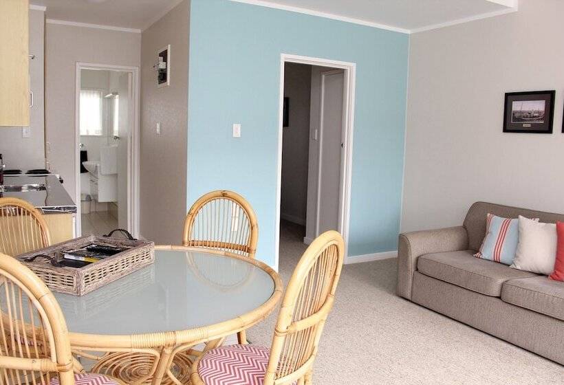 Апартаменты Внутренние 1 Спальня, Hananui Lodge And Apartments