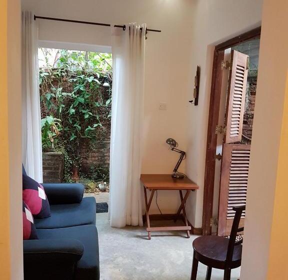 Camera Singola Vista Giardino, Highbury Colombo