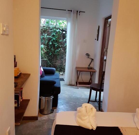 Camera Singola Vista Giardino, Highbury Colombo