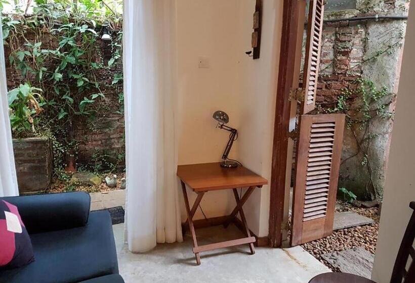 Camera Singola Vista Giardino, Highbury Colombo