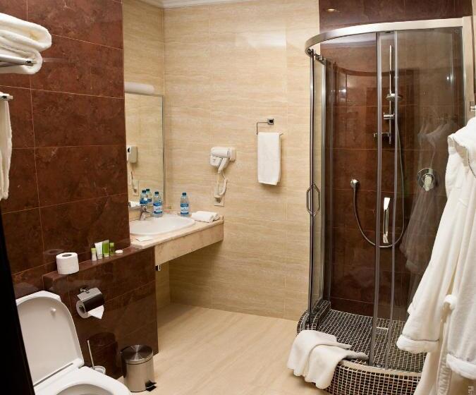 חדר סטנדרט, Kiroff