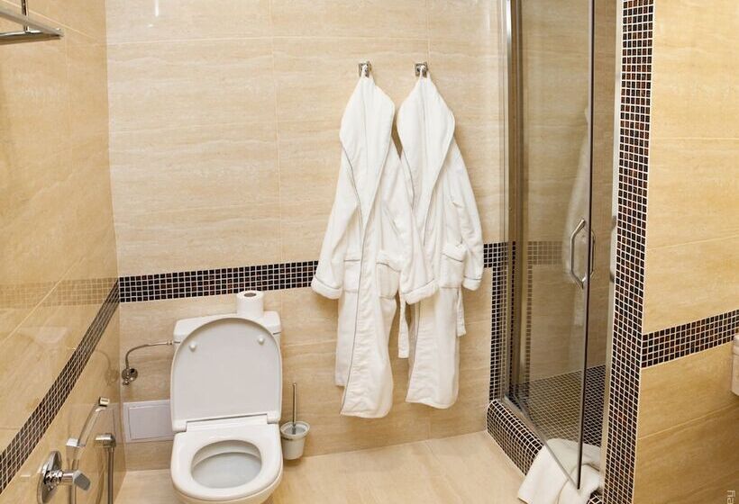 חדר סופריור, Kiroff