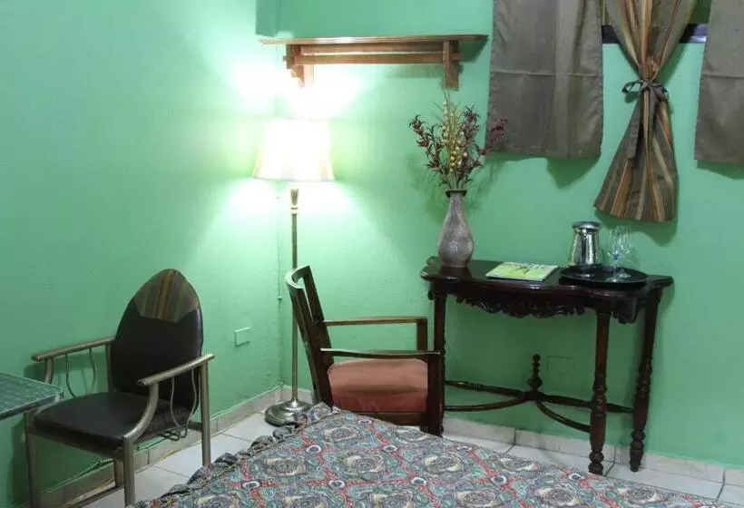 اتاق استاندارد, La Maison