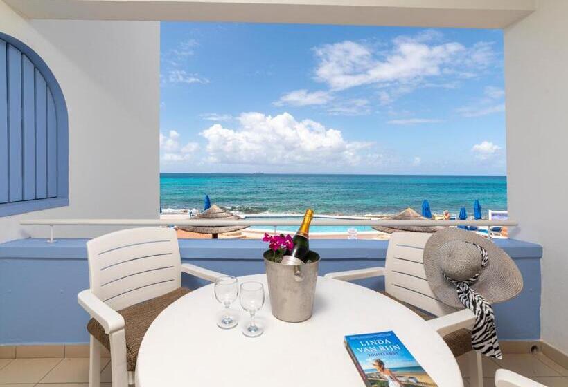 استودیوی استاندارد, La Vista Beach Resort