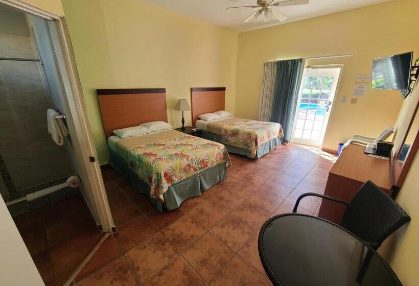 スタンダードルーム, Lucia Beach