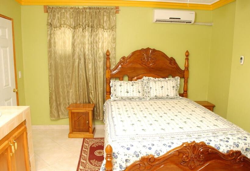 اتاق لوکس, Pavillon Des Receptions &