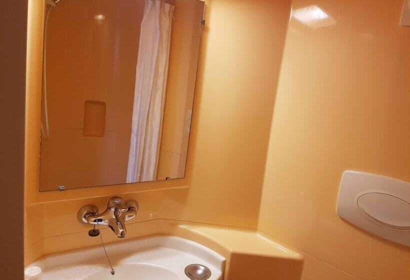 Standart Oda, Premiere Classe Amiens Est Glisy