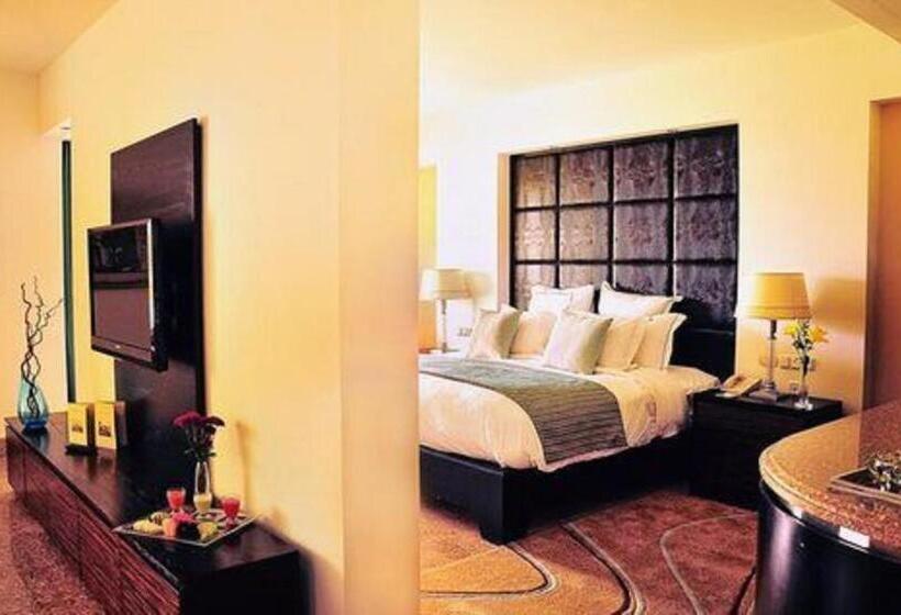 سوییت اجرایی, Royal Montecarlo Sharm Resort & Spa