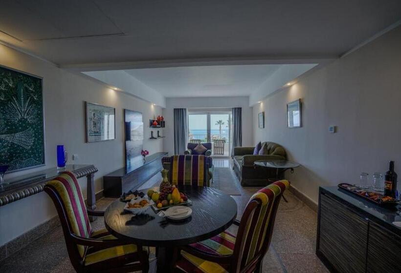 سوئیت ریاست جمهوری 2 خوابه, Royal Montecarlo Sharm Resort & Spa