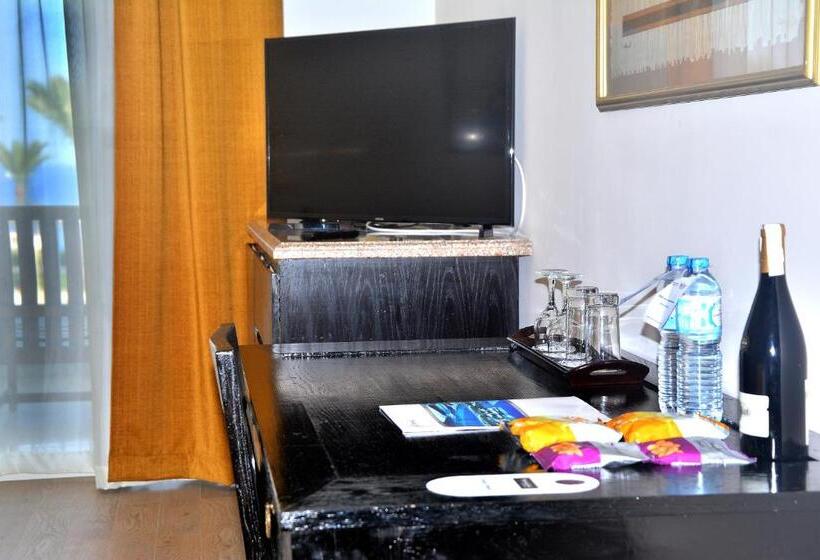 سوییت جونیور, Royal Montecarlo Sharm Resort & Spa