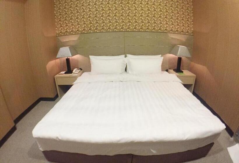 اتاق لوکس, Royal