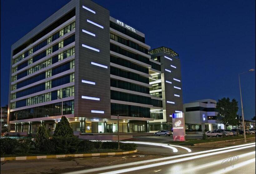 标准单人间, Rys