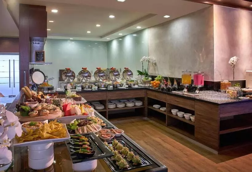 اتاق سوپریور, Sama Sama Express Klia Terminal 1 Airside Transit