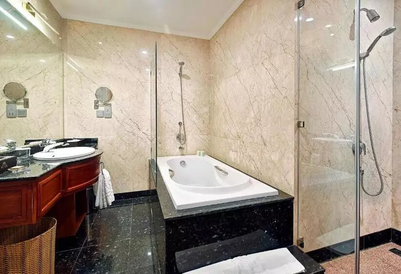 اتاق استاندارد با تخت بزرگ, Samdi Da Nang Central