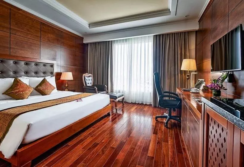 اتاق استاندارد با تخت بزرگ, Samdi Da Nang Central