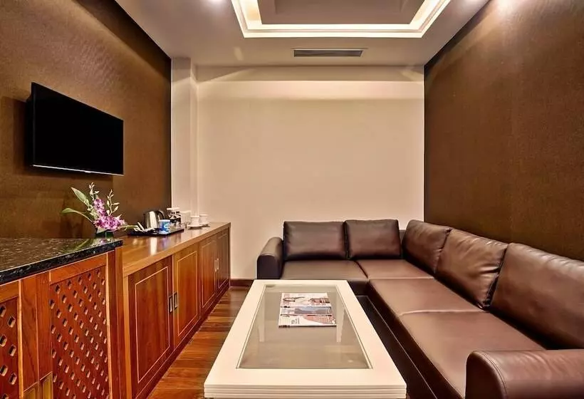 اتاق استاندارد با تخت بزرگ, Samdi Da Nang Central