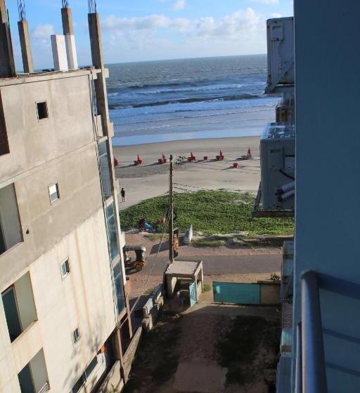 اتاق سوپریور با تخت بزرگ, Sea Crown