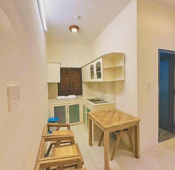 3 Bedroom Suite, Suncosy Central