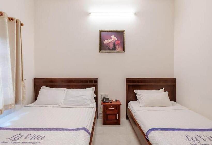 اتاق سوپریور سه تخته, Suncosy Central