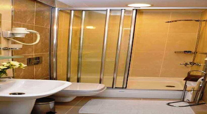 اتاق لوکس, The Print House