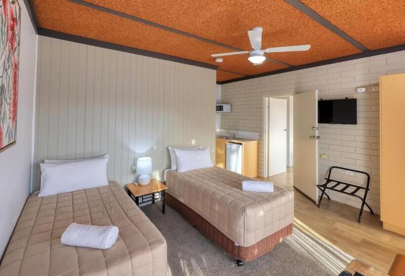 חדר סטנדרט, Motel Meneres