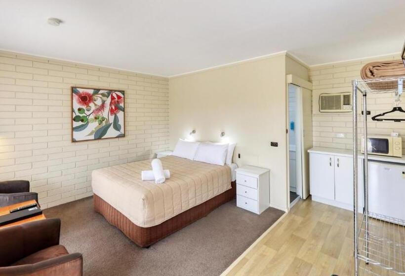 Номер Стандарт, Motel Meneres