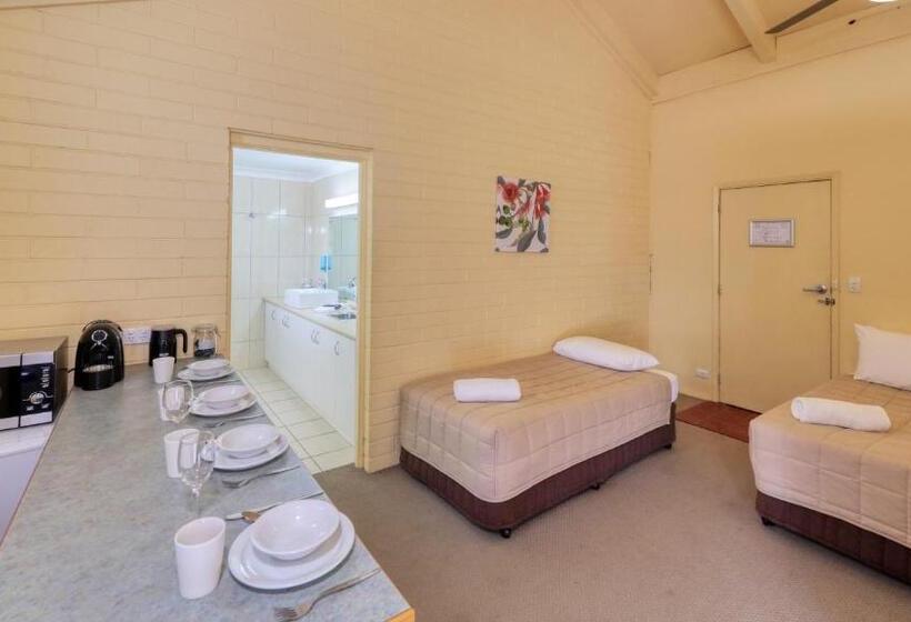 Люкс, Motel Meneres
