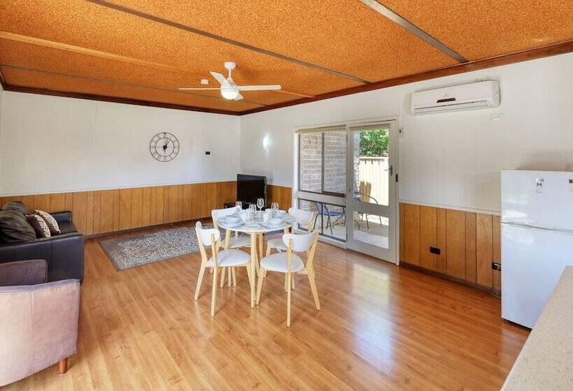 Апартаменты 1 Спальня, Motel Meneres