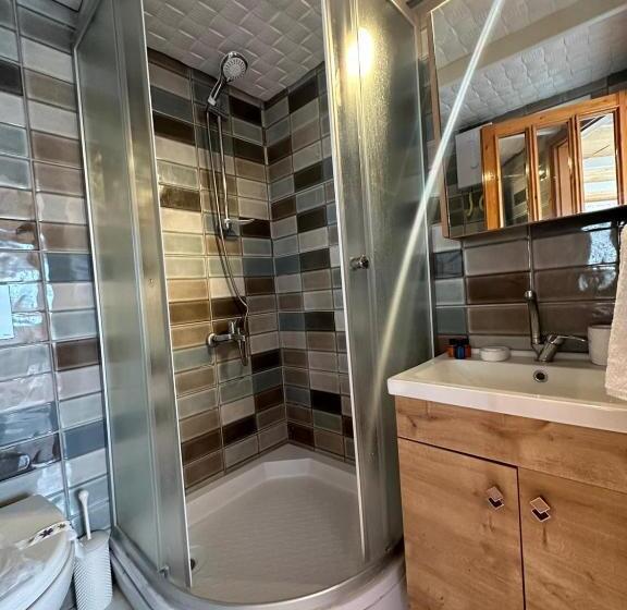 Camera Standard Vista Montagna, Monat Otel Hacimemis