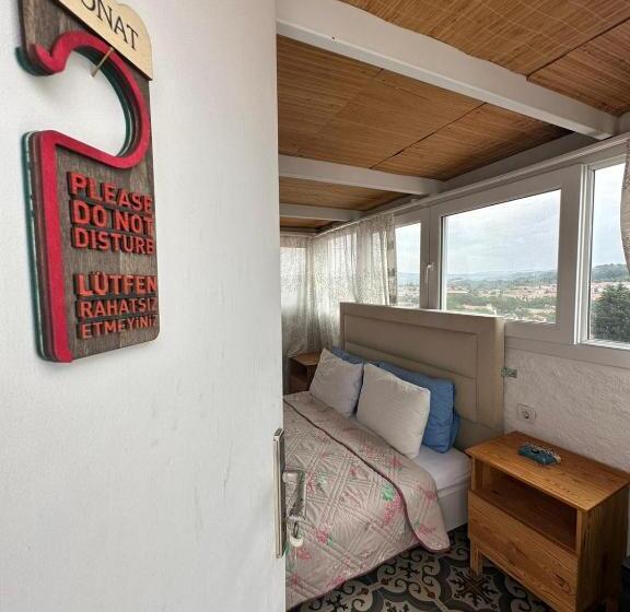 Camera Standard Vista Montagna, Monat Otel Hacimemis