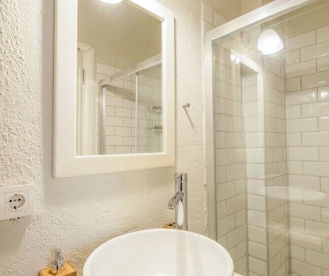 Camera Standard, Dbd Alaçatı