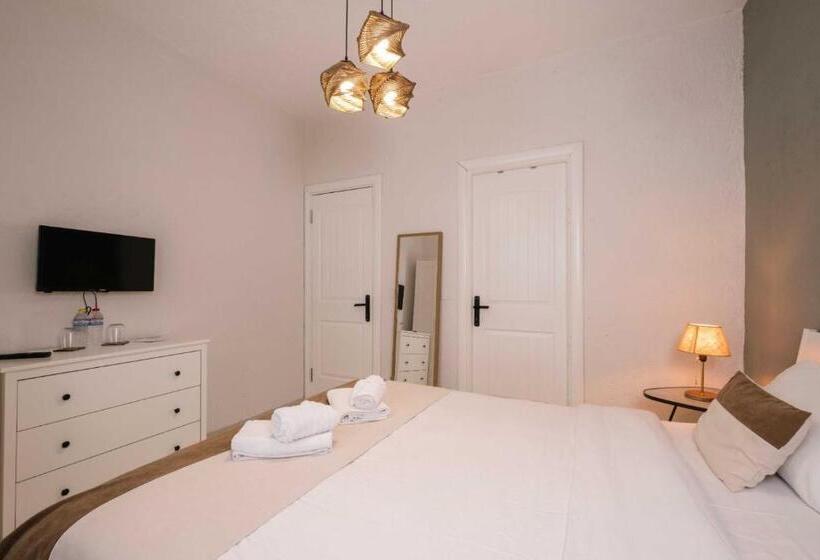 Camera Standard, Dbd Alaçatı