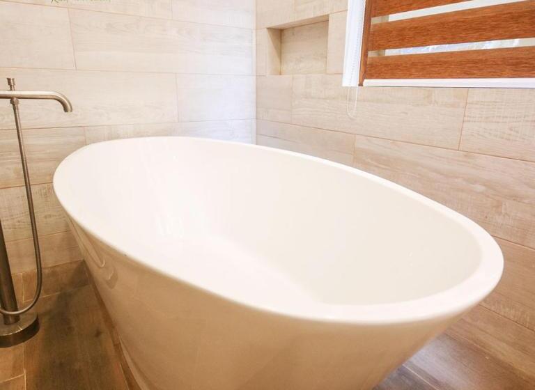 سوییت اجرایی, Kaaya Resort North Boracay