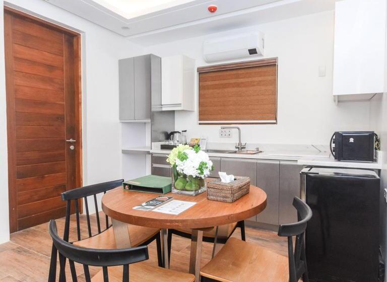 سوییت اجرایی, Kaaya Resort North Boracay