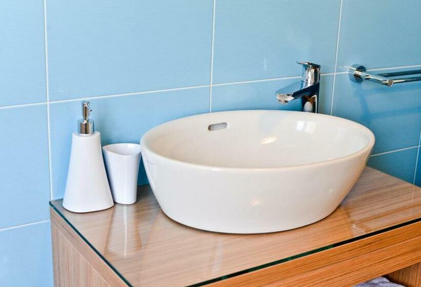 Номер Стандарт, Nautical Rooms In Old Part Of The Town