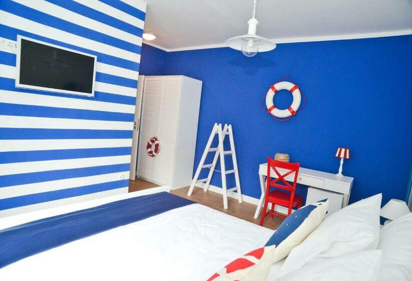 Номер Стандарт, Nautical Rooms In Old Part Of The Town