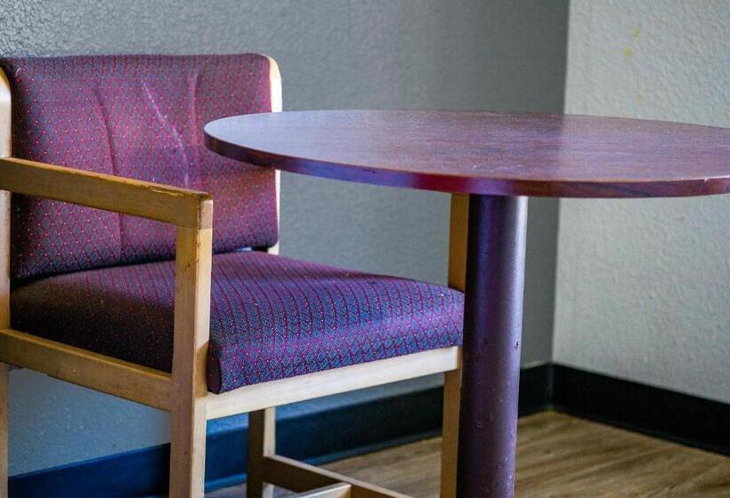 غرفة قياسية سرير كينج, Comfort Stay By Oyo Texarkana East, Ar I30