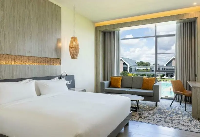 اتاق لوکس با تخت بزرگ, Ciêla, Lusaka, A Tribute Portfolio Resort And Spa