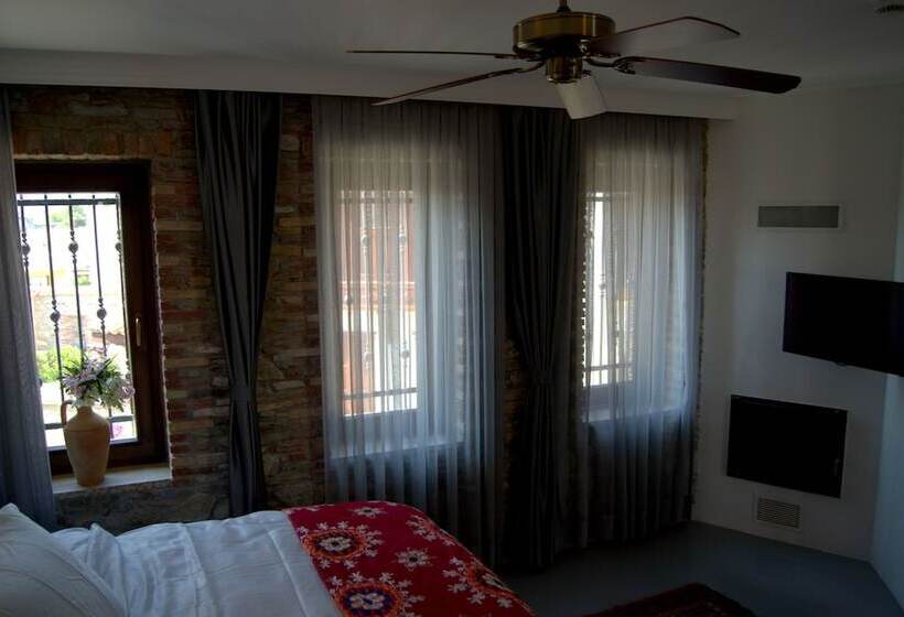 Номер Deluxe, Ayasoluk Hotel & Restaurant