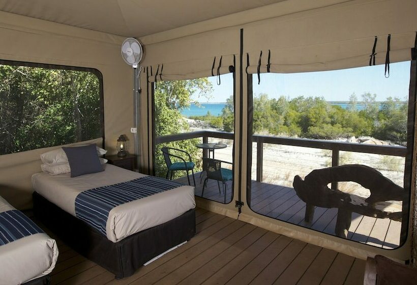 Standard Tent, Cygnet Bay Pearl Farm