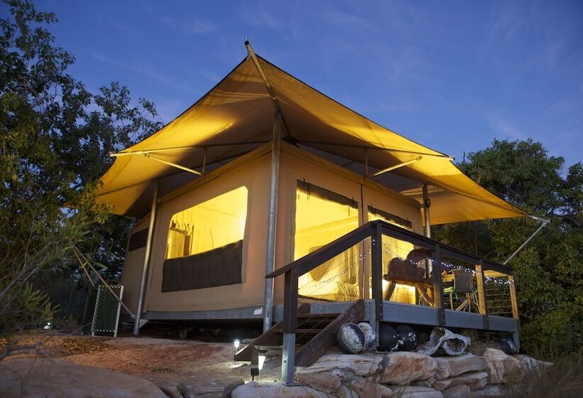 Standard Tent, Cygnet Bay Pearl Farm