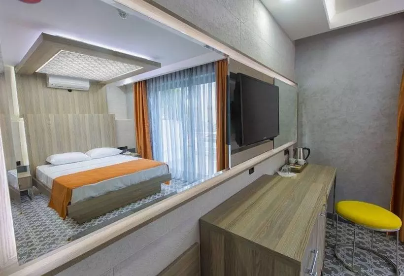 اتاق پنت هاوس, Erdem City