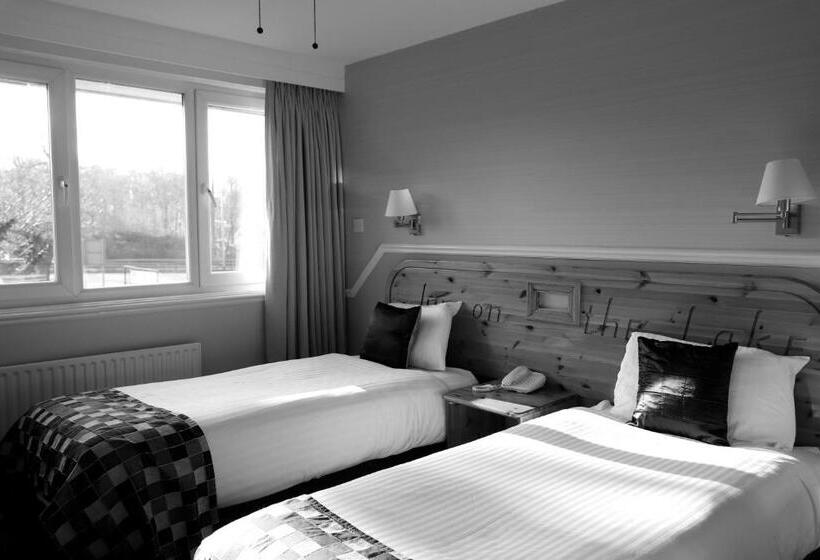 غرفة قياسية, Inn On The Lake