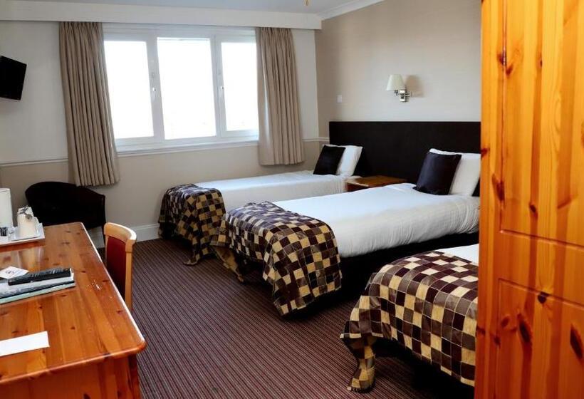 غرفة قياسية ثلاثية, Inn On The Lake