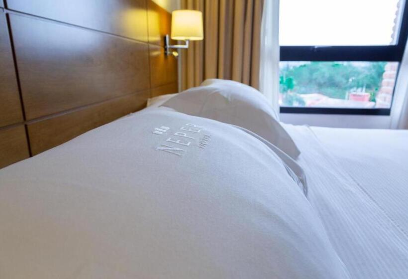 اتاق استاندارد, Neper