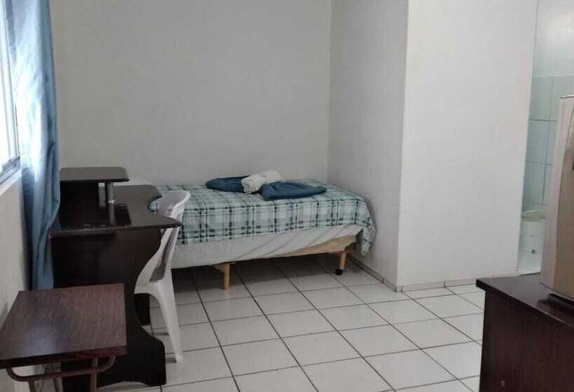 غرفة قياسية, Piazza Batel