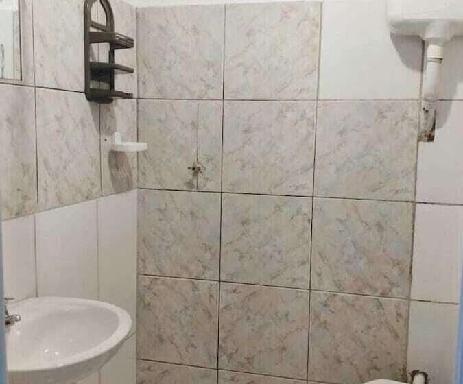 غرفة قياسية فردية, Piazza Batel