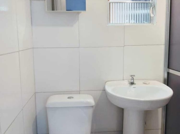 غرفة قياسية فردية, Piazza Batel